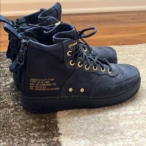 Air Force 1 urban utility